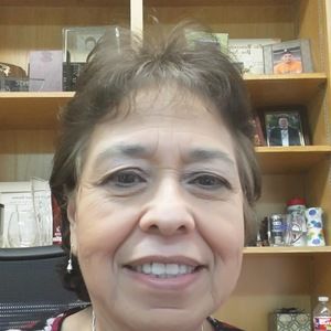 Meet your Posher, Connie